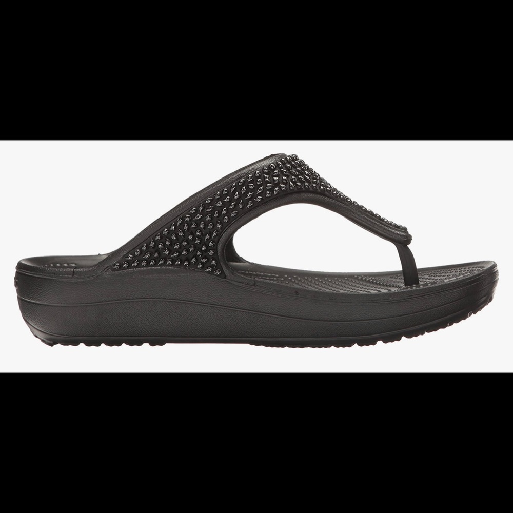 Embellished Sloane Flip Crocs…new.